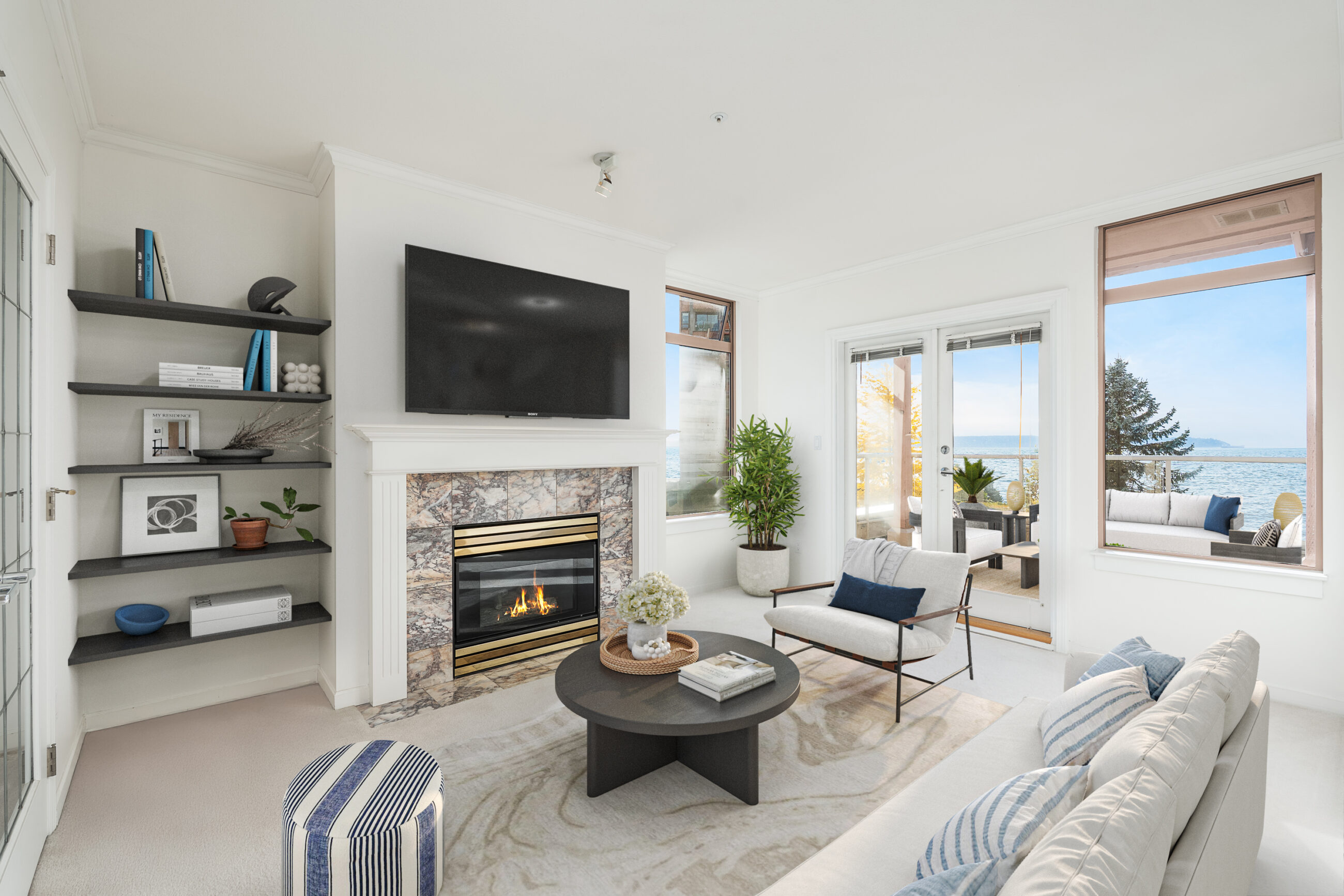 #302 – 2271 Bellevue Avenue